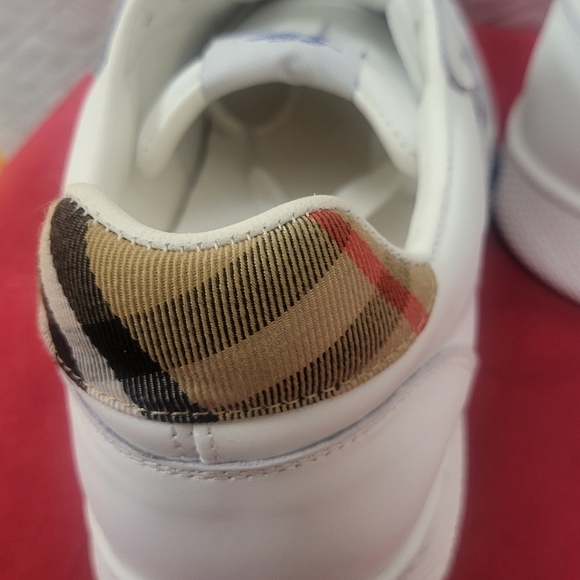 Burberry Terrace Check Sneakers - Picture 10 of 16